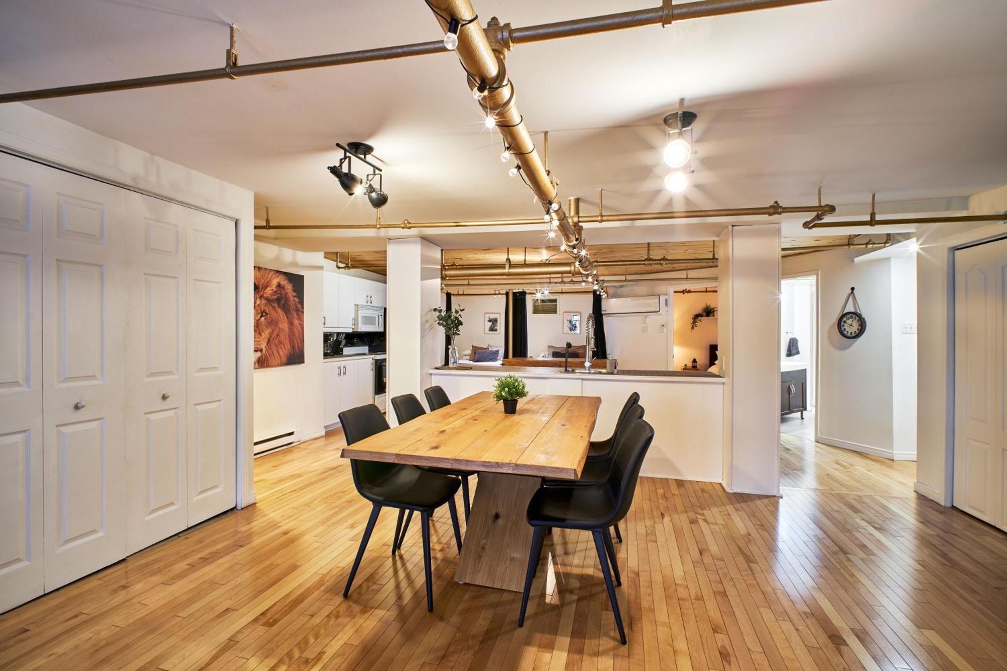 Lion'S Den // Spacious 1500 Sqft Κεμπέκ Εξωτερικό φωτογραφία